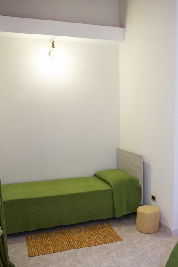 פקינו Casa Vacanze Calafarina מראה חיצוני תמונה
